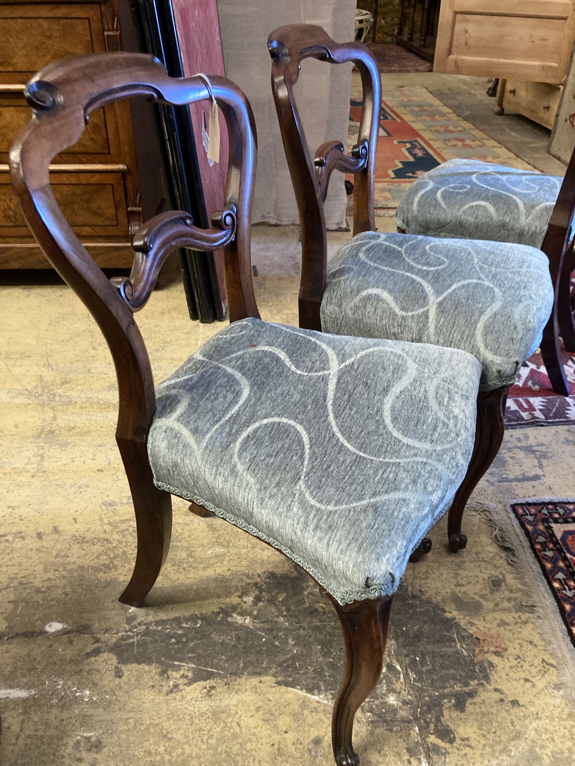 A set of four Victorian cabriole leg dining chairs and a pair of Regency rope-back dining chairs